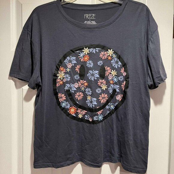 Freeze Smiley Face T-Shirt Size Large - Picture 1 of 4